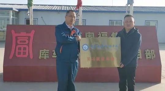 УÆóÇ£ÊÖ£¬
£¬£¬£¬¹²ÓýδÀ´ УÆóÇ£ÊÖ£¬
£¬£¬£¬¹²ÓýδÀ´